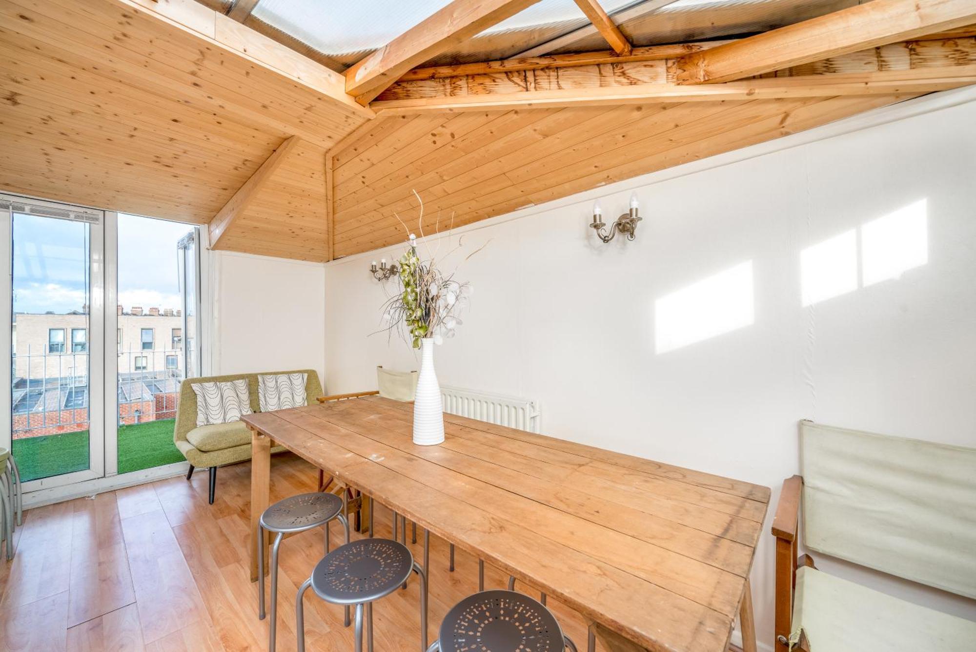 Cozy Maisonette Near Abbey Road Лондон Экстерьер фото